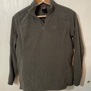 The North Face grey Polartec classic pullover women’s